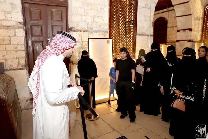 زيارة أبناء الأسر والأيتام المنطقة التاريخية بالبلد بالتعاون مع نادي الاتحاد